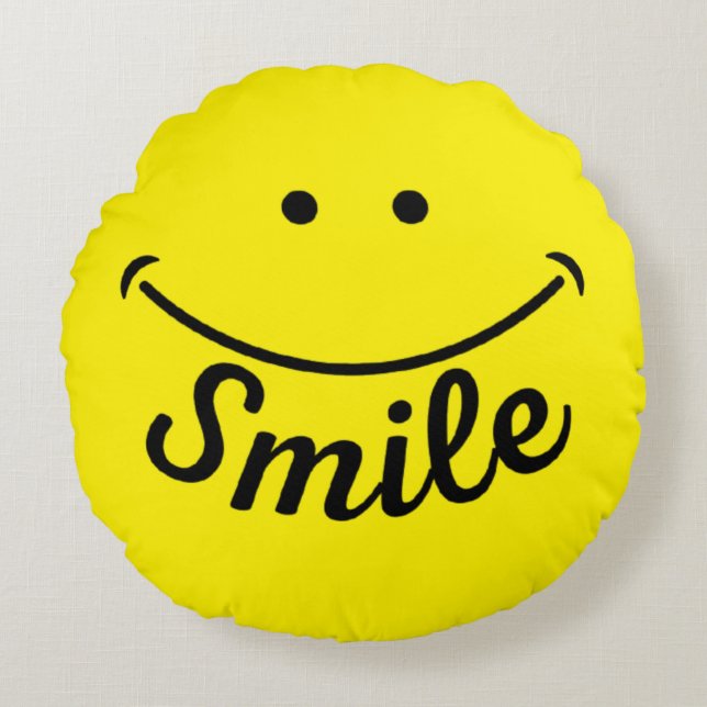Smile Throw Pillow (Front)