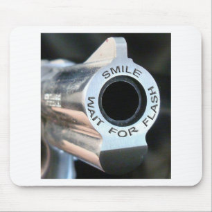 Smile-wait for flash.jpg mouse pad