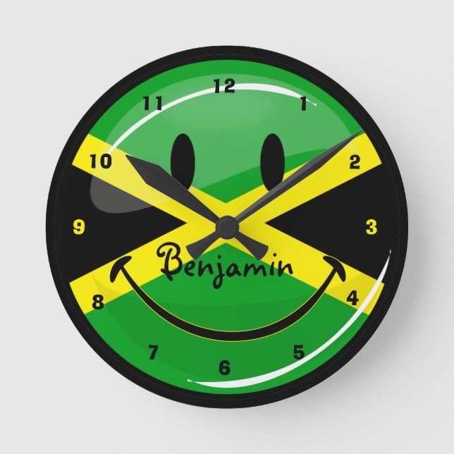 Smiling Jamaican Flag Round Clock (Front)