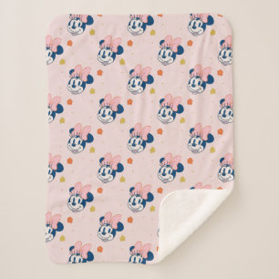 Smiling Minnie Mouse Floral Pattern Sherpa Blanket