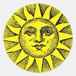Smiling sun classic round sticker