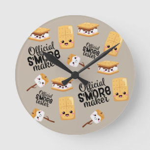 S'more  round clock