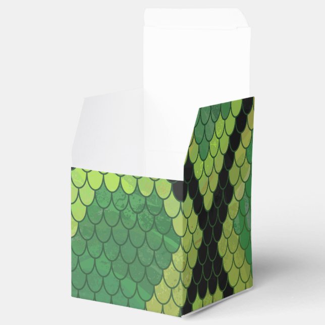 Snake Black and Green Print Favor Box (Opened)