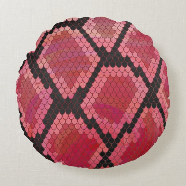 Snake Black and Red Print Round Pillow (Front)