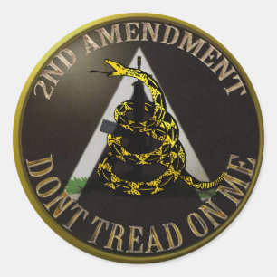 SNAKE SHIELDAjpg Classic Round Sticker