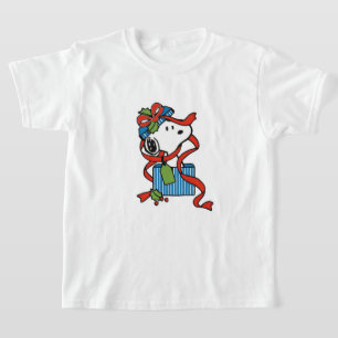 snoopy christmas present T-Shirt