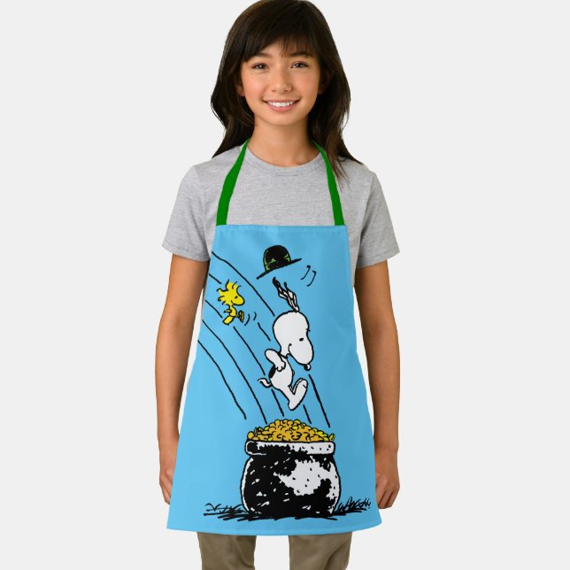 Snoopy Jumping into Pot of Gold Apron (Insitu)