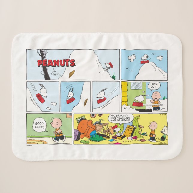 Snoopy Sled Riding Food Dish Sherpa Blanket (Front (Horizontal))