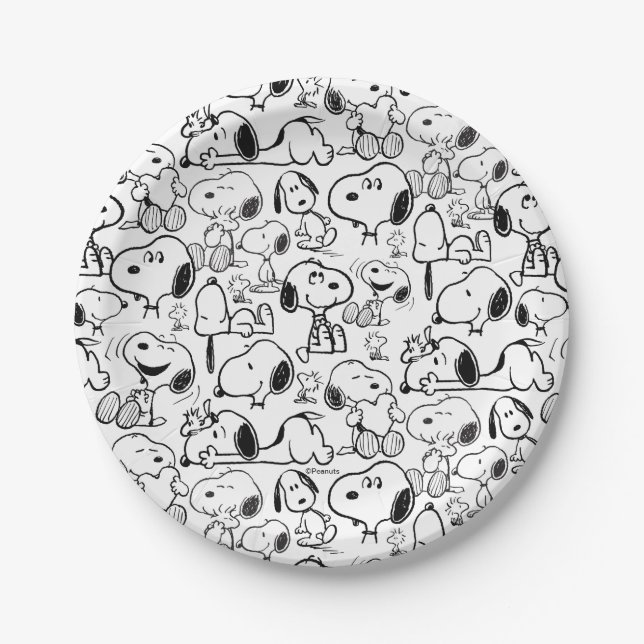 Snoopy Smile Giggle Laugh Pattern Paper Plate (Front)