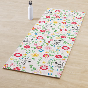 Snoopy So Sweet Flower Pattern Yoga Mat