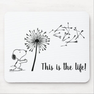 Snoopy With Dandelion Mouse Pad