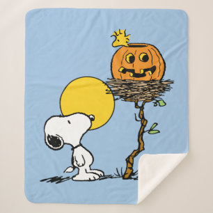 Snoopy & Woodstock Nest With Jack O' Lantern Sherpa Blanket