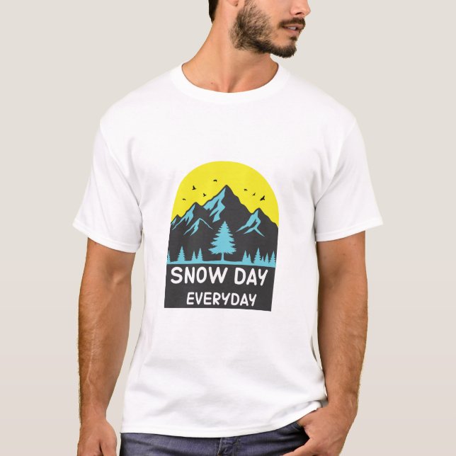 Snow Day Everyday Yellow Sun Mountain T-Shirt (Devant)