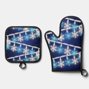 Snow Flake Lights Oven Mitt & Pot Holder Set