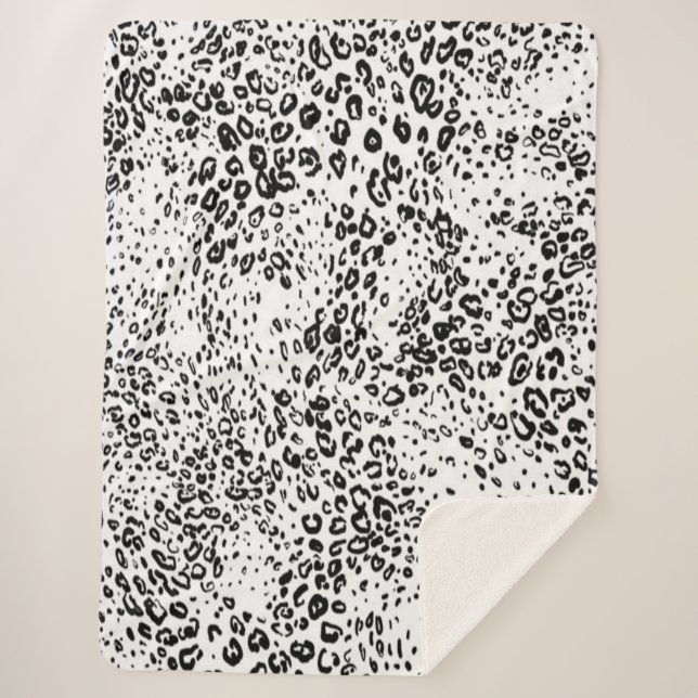 Snow Leopard Pattern Sherpa Blanket (Front)