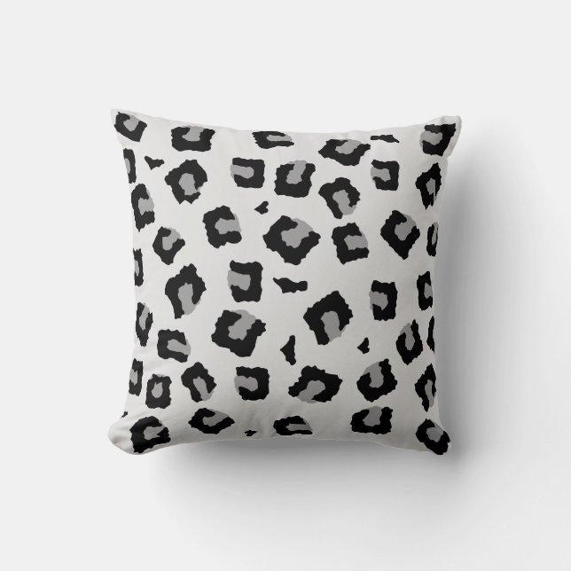 Snow Leopard Seamless Pattern Throw Pillow (Front)