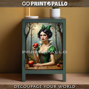 Snow White and the apple in a bewitched forest Tissue Paper