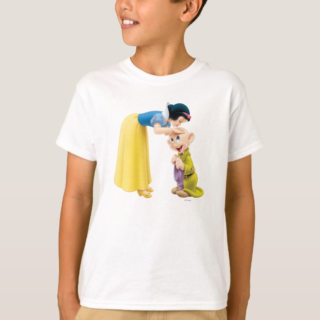 Snow White Kissing Dopey on the Head T-Shirt (Front)