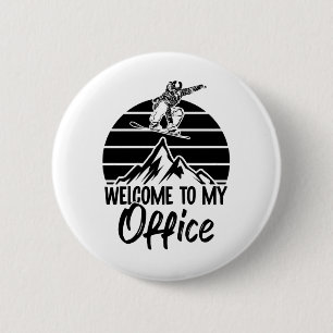 Snowboarder Berge   Snowboard apres-ski gifts 2 Inch Round Button