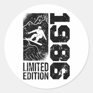 Snowboarder Vintage 1986 Birthday Snowboarding Sno Classic Round Sticker