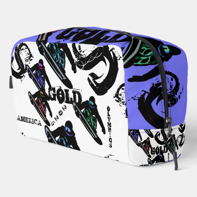 SNOWBOARDING  DOPP KIT (Right Corner)