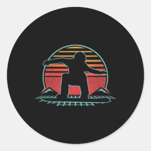 Snowboarding Retro Vintage 80s Style Snowboarder G Classic Round Sticker