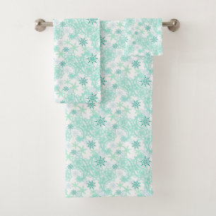 Snowflake Paisley Bath Towel Set