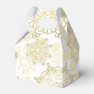 Snowflake pattern favor box