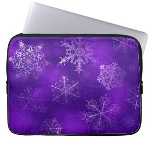 Snowflake pattern laptop sleeve