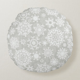 Snowflake pattern round pillow