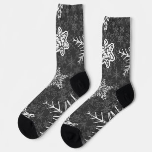 Snowflake pattern socks