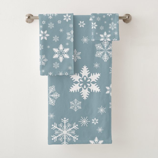 Snowflake Pattern, White Snowflakes, Snow, Grey Bath Towel Set (Insitu)