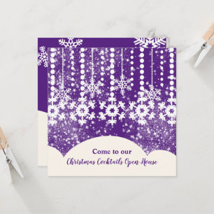 Snowflakes sur Purple Christmas Party Invitation