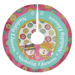 Snowmen Nadolig Llawen Holiday Tree Skirt