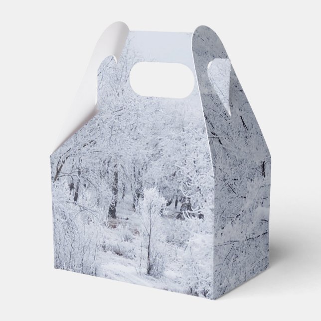 Snowy Winter Scene Favor Box (Front Side)