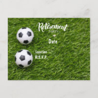 Soccer Retraite Party Invitation sur l'herbe verte