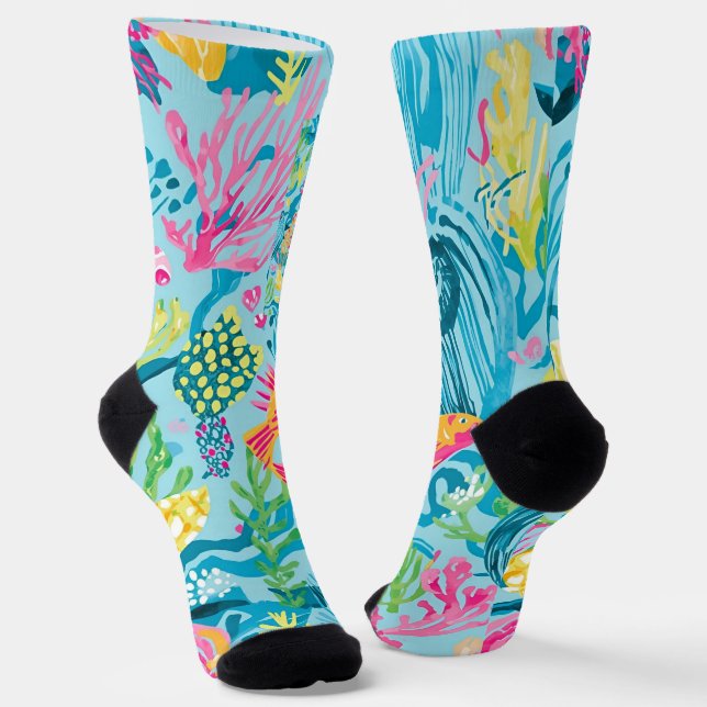 Socks in stylish graphic (Angled)