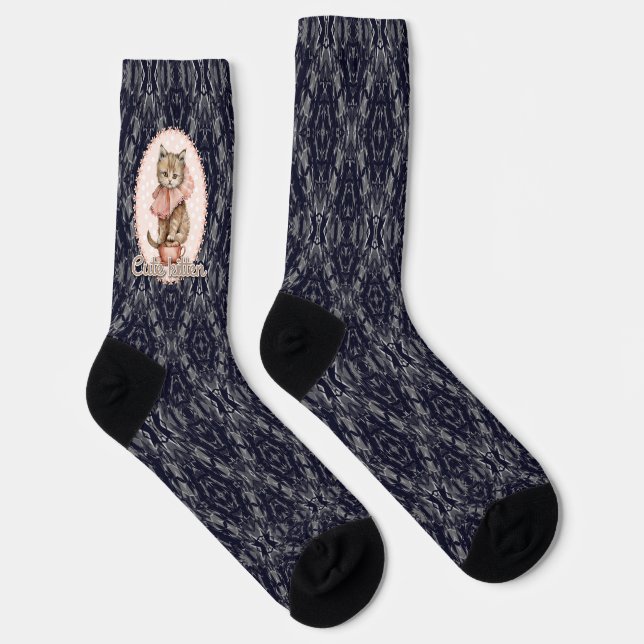 socks with applique of a small kitten (Right)