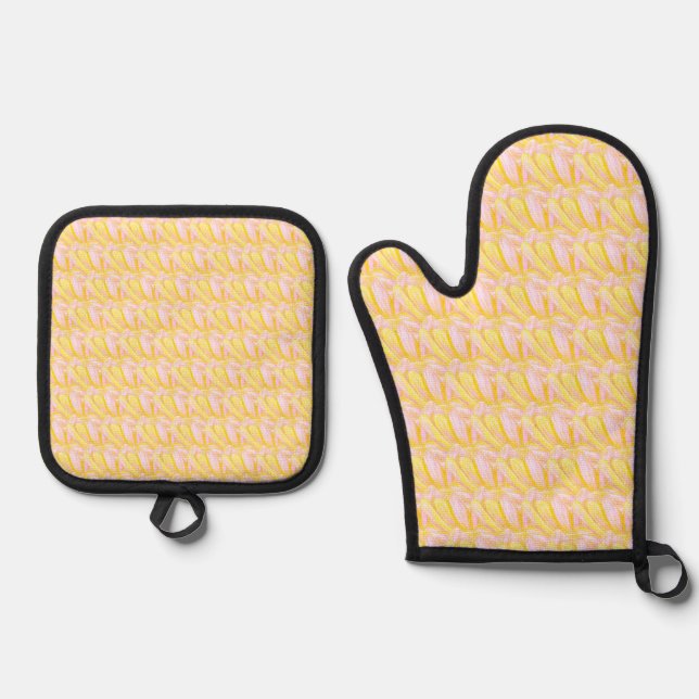 Soft Butter Yellow Flower Petal Pattern  Oven Mitt & Pot Holder Set (Front)
