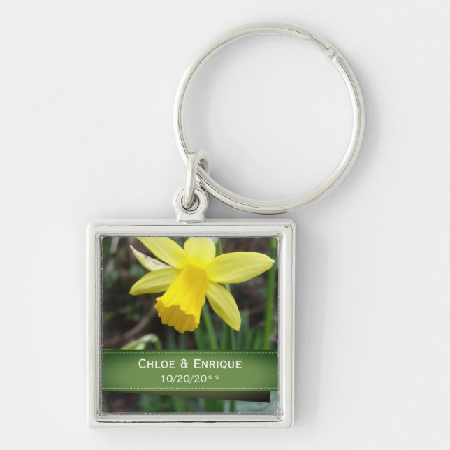 Soft Focus Daffodil Personalized Wedding Keychain (Front)