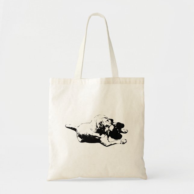 Soft Gaze – Strong Heart Tote Bag (Front)
