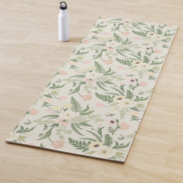 Soft Mint Green Garden Flower Pattern Yoga Mat (In Situ)