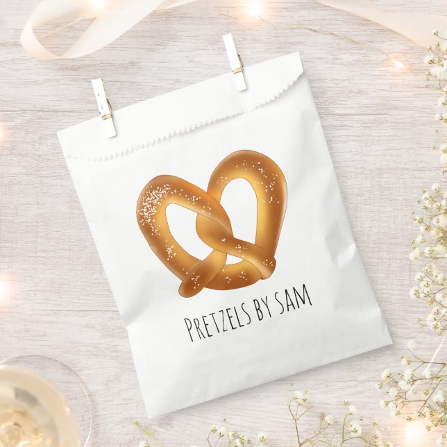 Soft Pretzel With Salt Favour Bag (Clipped)