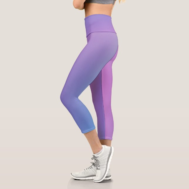 Soft Purple Ombre Design Capri Leggings (Left)