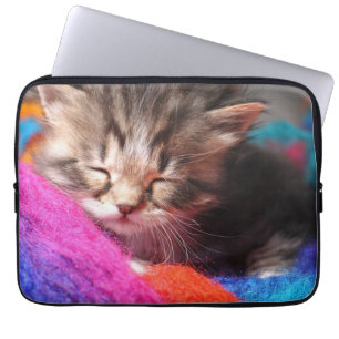 Soft Sleepy Newborn Kitten Phototgraph Laptop Sleeve