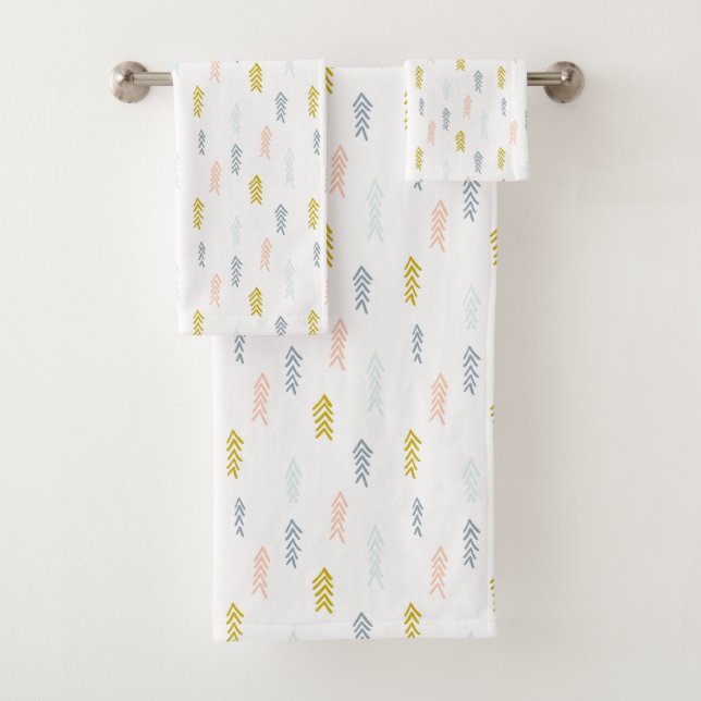 Soft Watercolor Chevron Pattern Bath Towel Set (Insitu)