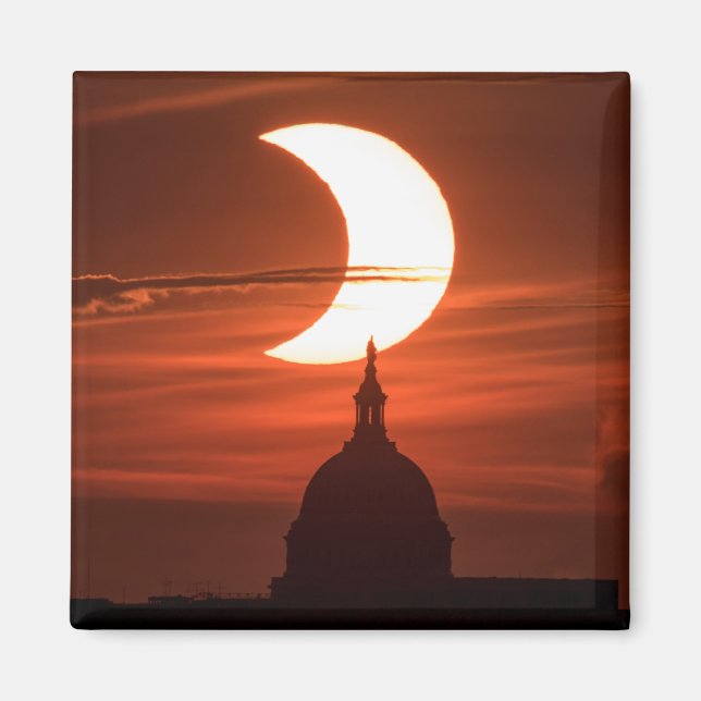 Solar Eclipse 2021 Magnet (Front)
