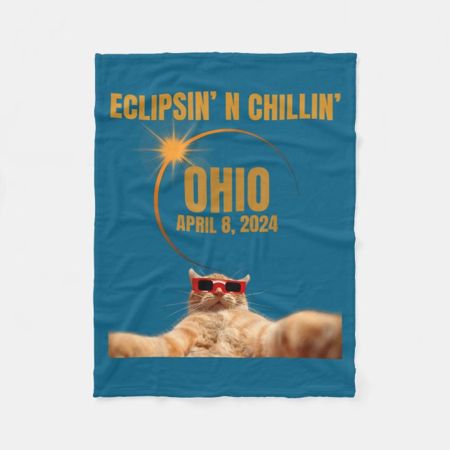 Solar Eclipse Total April Ohio Illustration Fleece Blanket (Front)
