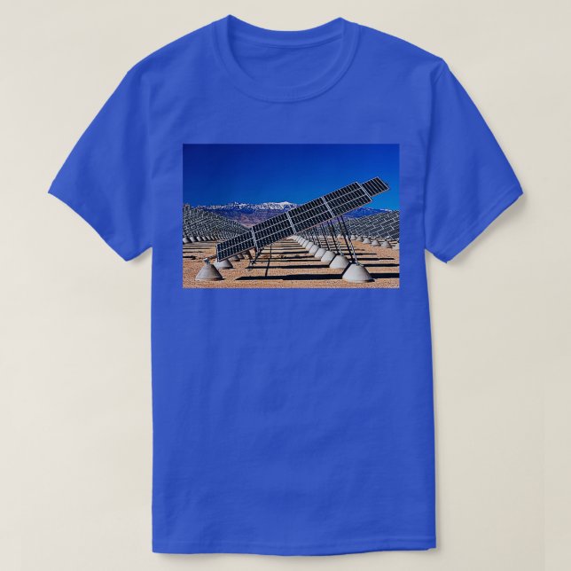 Solar power plant Nevada USA C0087483 T-Shirt (Design Front)