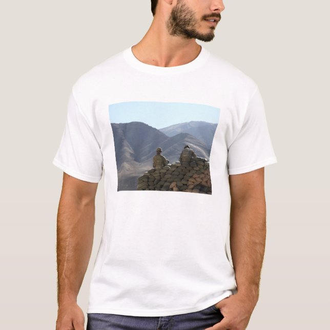 soldiers run communications equipment T-Shirt (Front)